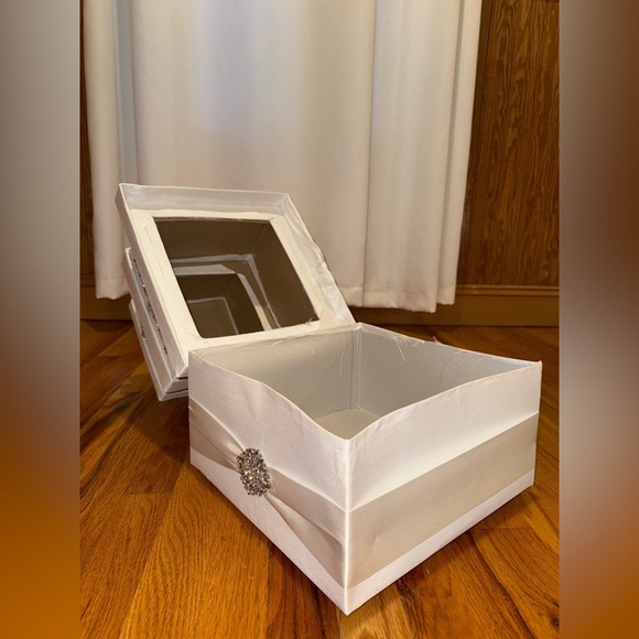 Wedding Card Gift Box White Rhinestones 3 Tiers Satin Ribbon - Picture 4 of 4